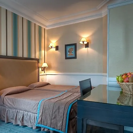 Elysees 3* Paris