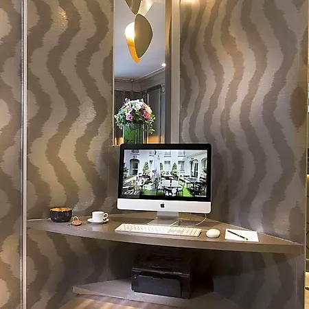 Aparthotel Elysees 3*
