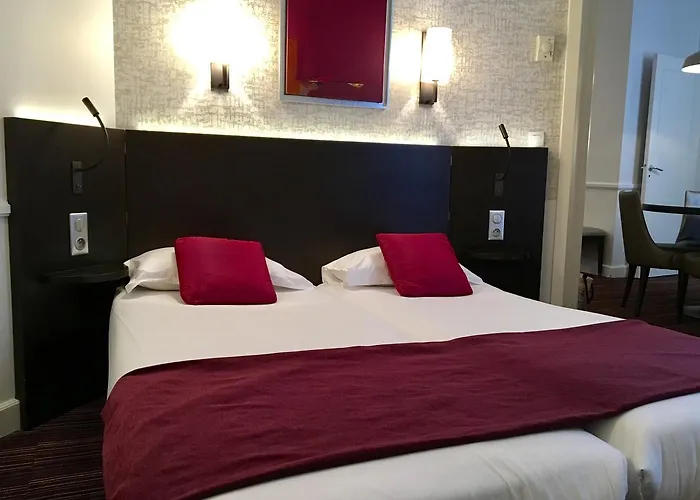 Elysees Apartmanhotel 3*