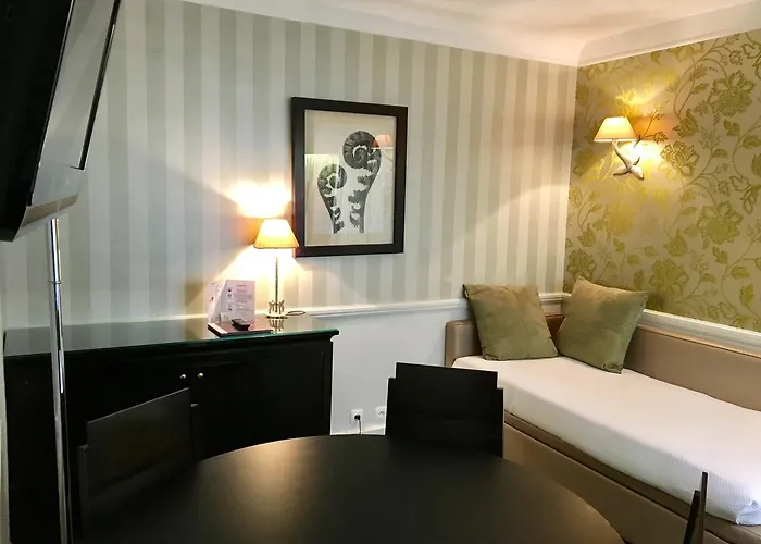 Lägenhetshotell Elysees Paris